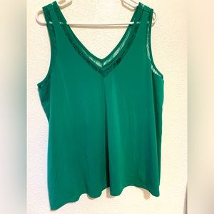 Green lace lined tank cami